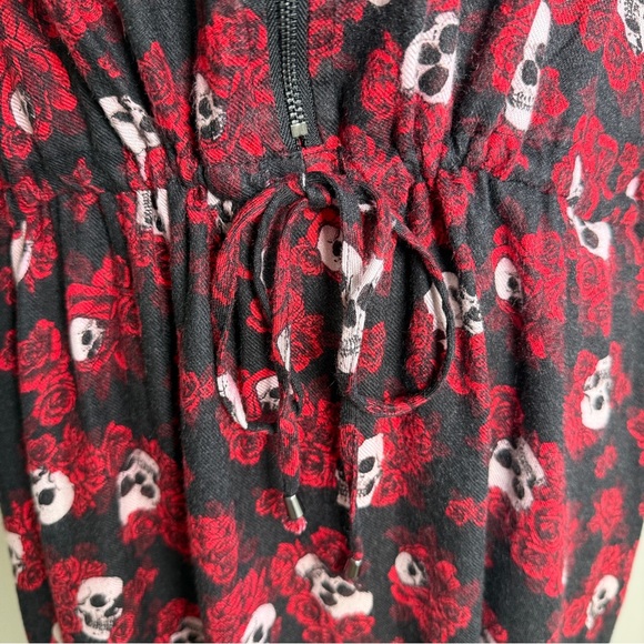 Torrid Skulls And Roses Waist Tie Roll Tab Sleeve Midi Dress Size 1X - Picture 11 of 14